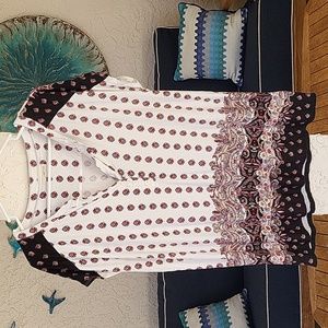 Dept 222 Short-sleeved floral top
